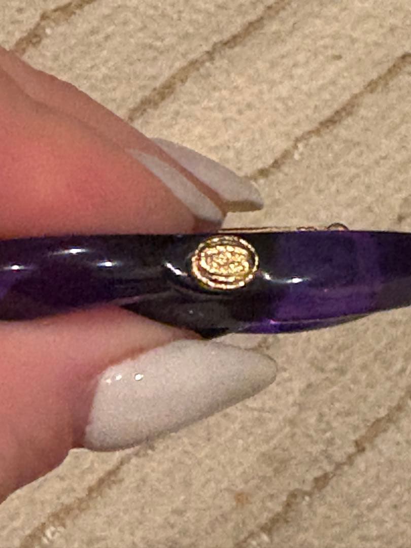 綺麗な紫 CHANELブローチ1週間限定‼️ 綺麗な紫 CHANELブローチ1週間