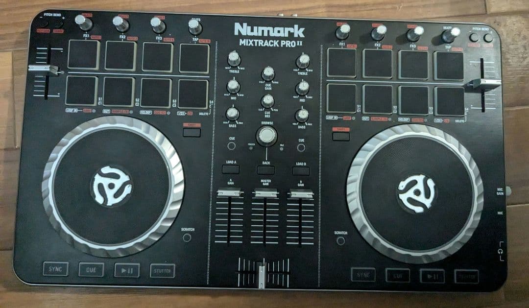 DJ機材 Numark MIXTRACK pro 2 Numark Mixtrack Pro 2 Controller Review - Digital DJ Tips