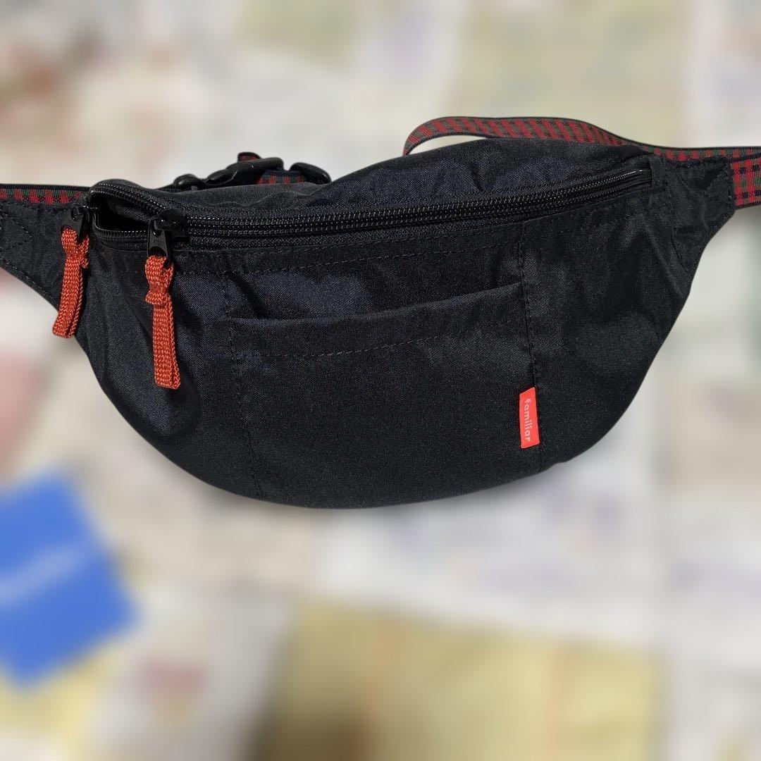 ファミリア　ボディバッグ ボディバッグ〈NEW ERA® × familiar〉 | ファミリア公式サイト