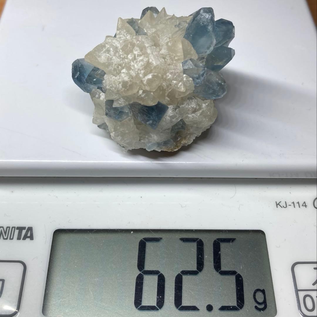 カルサイト　セレスタイン　共生鉱　アフガニスタン　62.5g セレスタイト