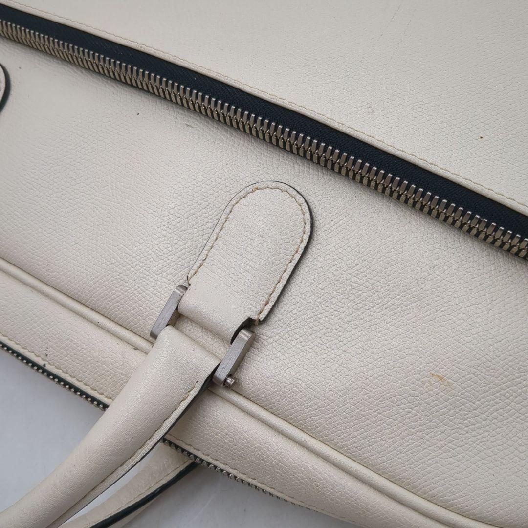 大人気✨️ ダブルハンドル ブリーフケース A4 白 アイボリー ビジネス