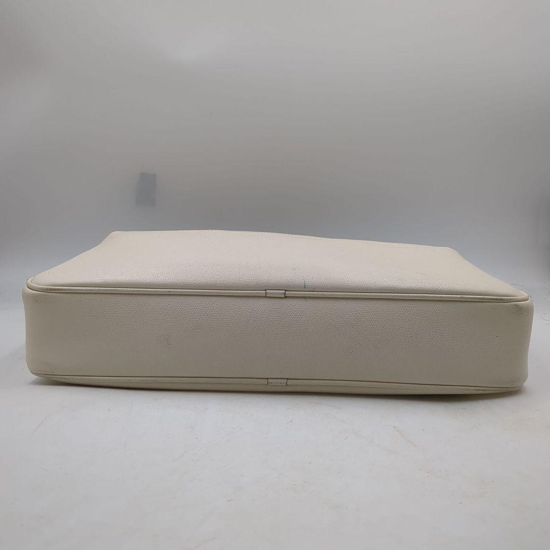 大人気✨️ ダブルハンドル ブリーフケース A4 白 アイボリー ビジネス