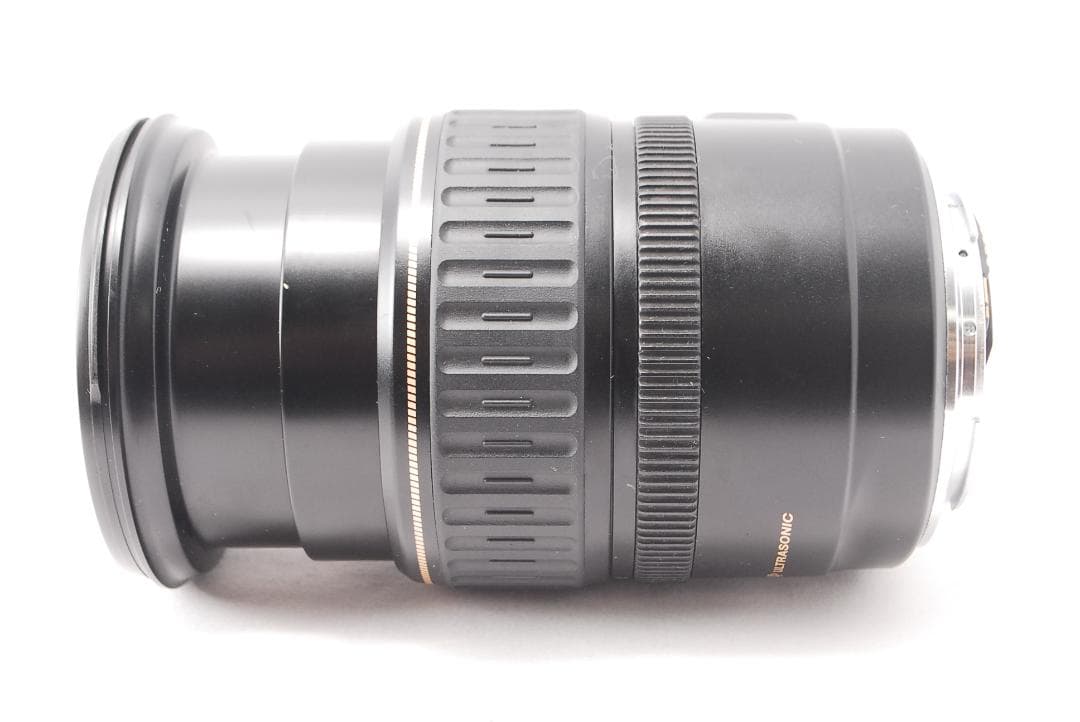 ✨万能レンズ✨Canon EF 28-135mm F3.5-5.6 IS