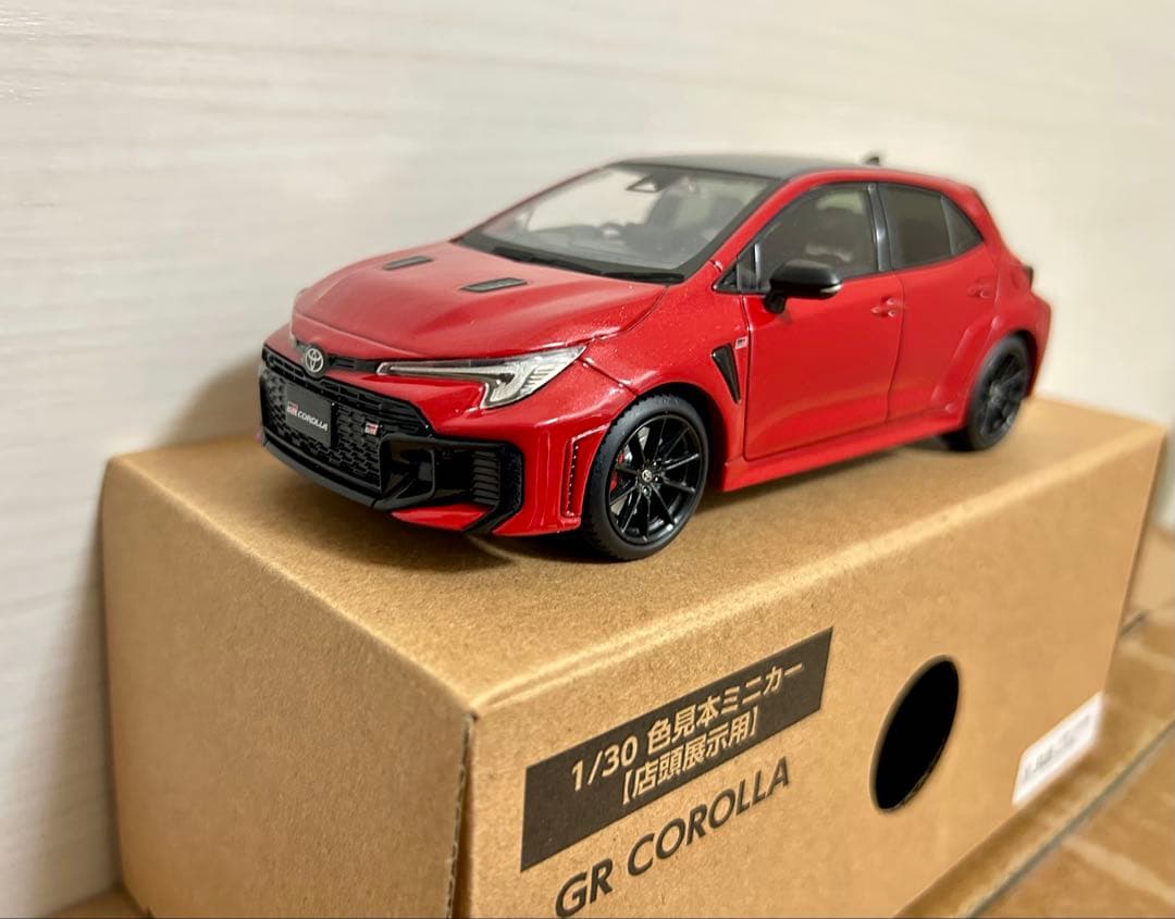 GRカローラ 後期型 1/30 ミニカー エモーショナルレッドⅡ 新品