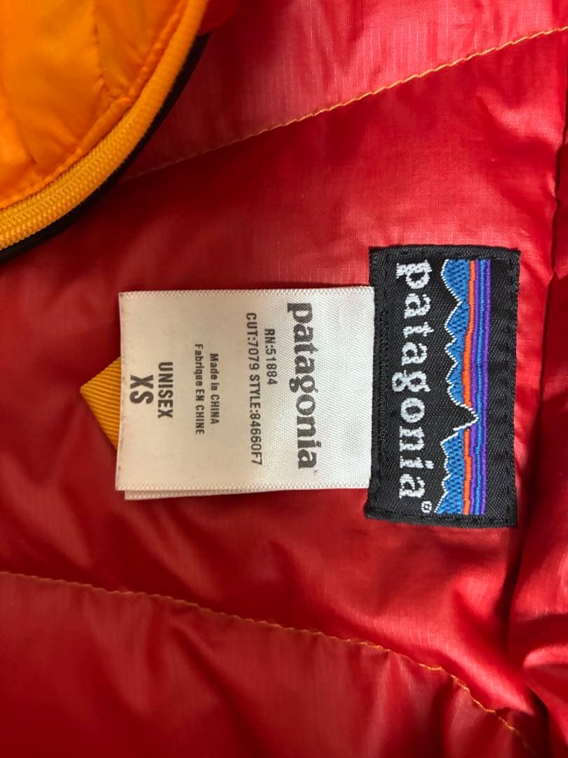超ゲリラ 07年 F7パタゴニアダウンセーター フーデイ アノラック