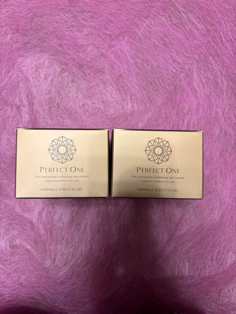 パーフェクトワン 薬用リンクルストレッチジェル 50g✖️2個 パーフェクトワン 薬用リンクルストレッチジェル 50g✕2個 - メルカリ