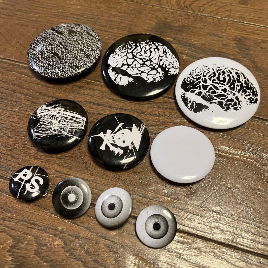 UNDERCOVER アンダーカバー 缶バッジ 10個セット - メルカリ