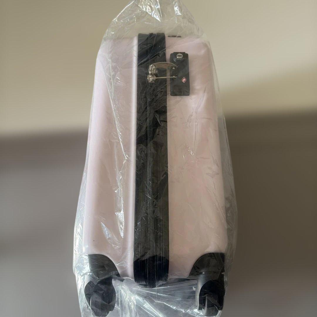 中様 一番くじ mikko キャリーケース - メルカリ