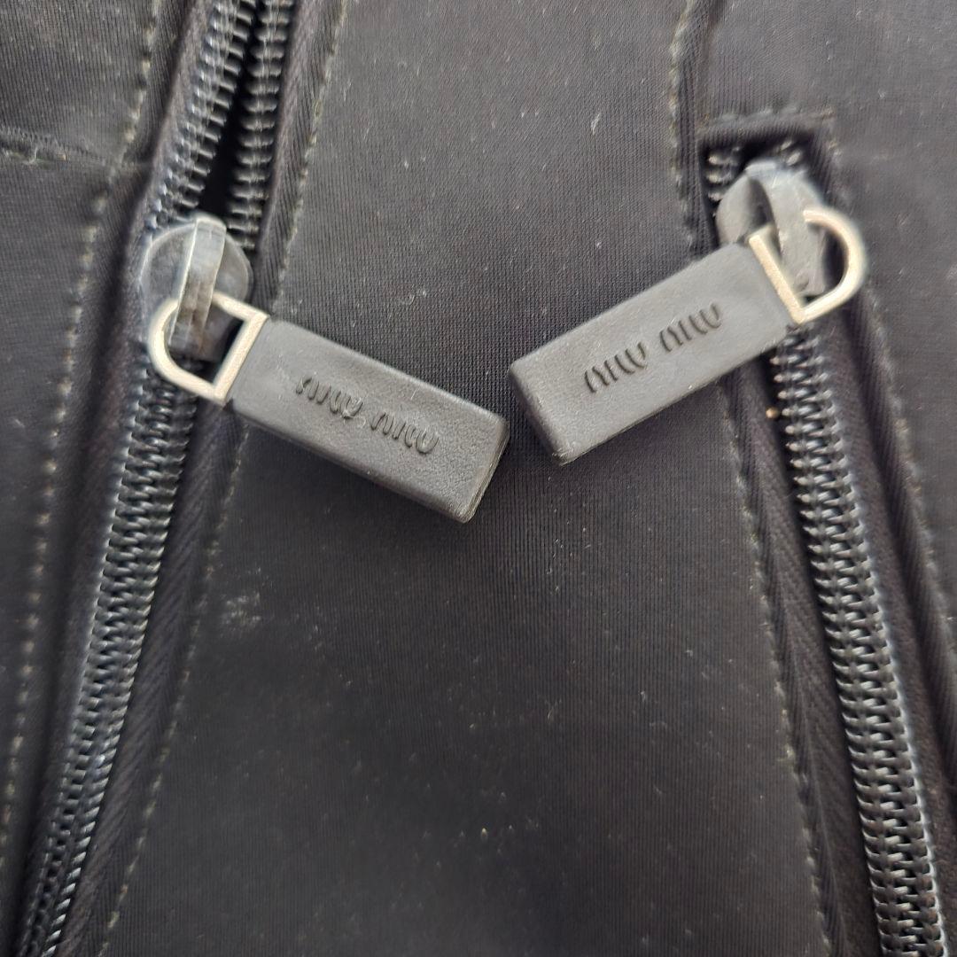 miu miu ブラック ショルダーバッグ