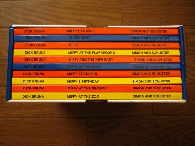 Miffy Classic 10 Title Slipcase ミッフィー