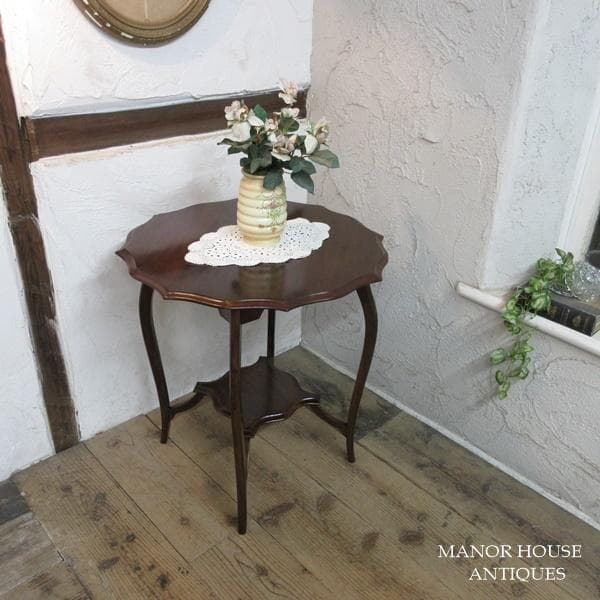 イギリス アンティーク 家具 サイドテーブル オケージョナル 英国 6663d アンティークのおしゃれなサイドテーブル、キドニー型のオケージョナル