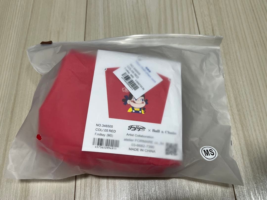 ボールアンドチェーン不二家ペコちゃんコラボスイーツコレクション