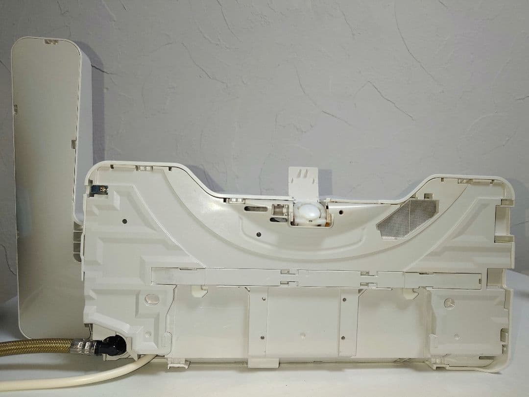 ち*ろ様 TOTO トイレ TCF585S型#NW1 ウォシュレットP ホワイト - メルカリ