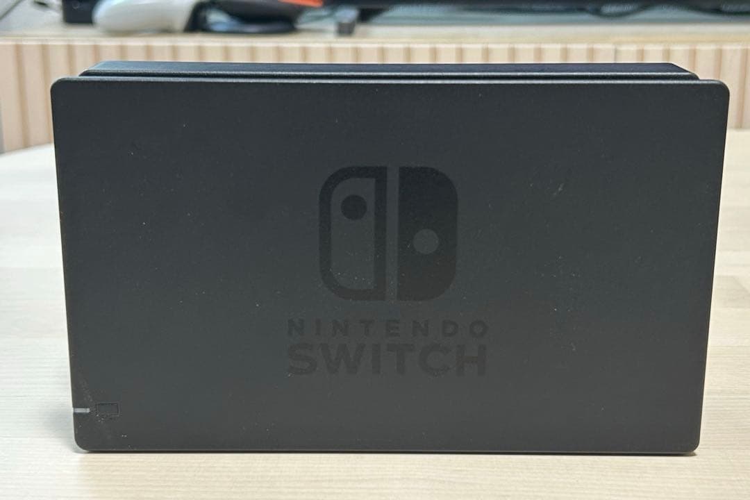 Nintendo Switch 本体 箱付属品完備 動作確認済 目立った傷なし - メルカリ