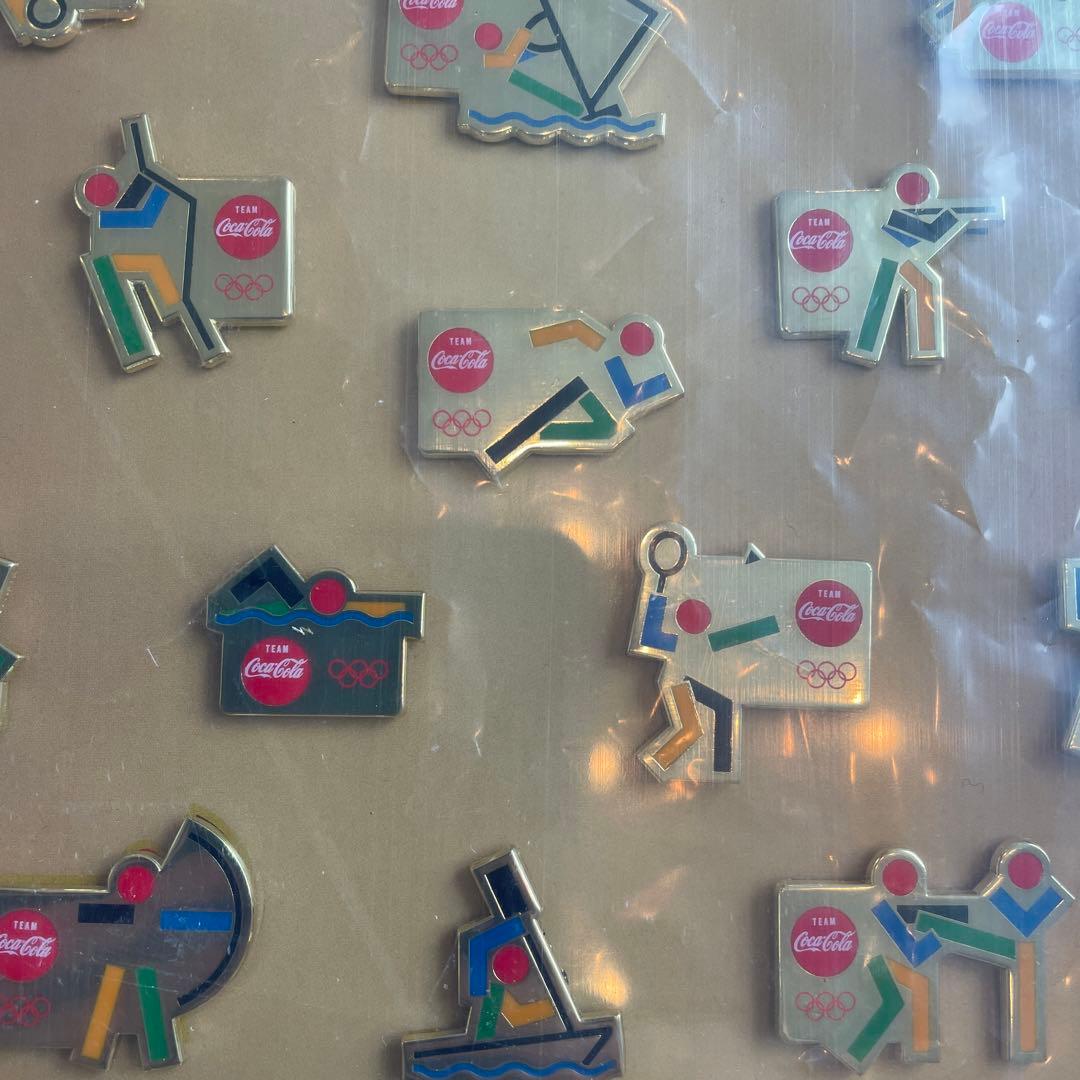 東京オリンピック 額装 ピンバッジ コレクション コカコーラ