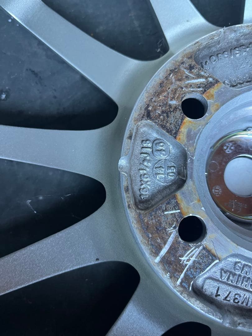 アルミホイール16×6.5J ET46 5穴PCD100 プリウス　ウィッシュ他