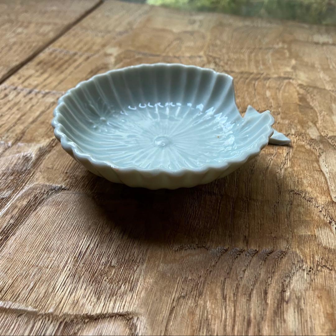 金継ぎ用 江戸末期 伊万里 白磁 小皿 菊図 骨董品 アンティーク - メルカリ