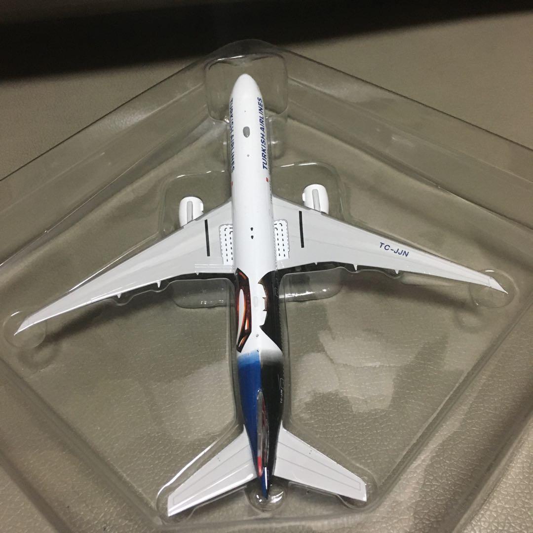 TURKISH AIRLINES BOEING 777-300ER トルコ航空