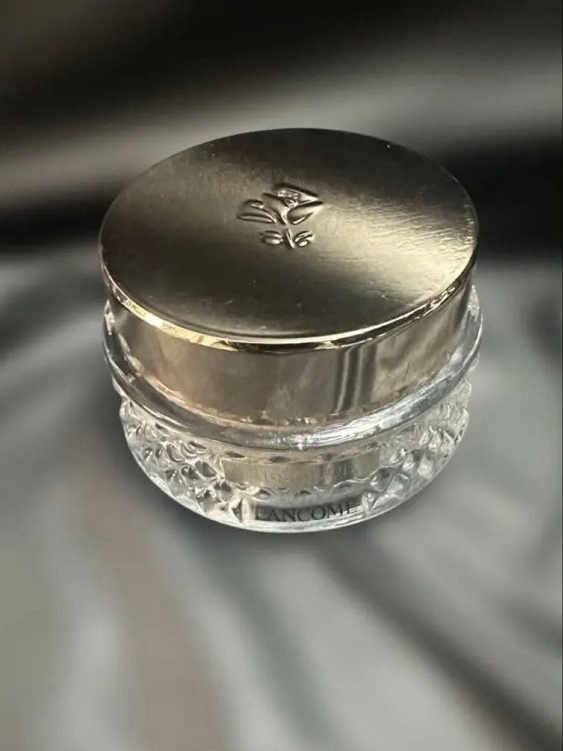 LANCOME アプソリュ エッセンスインパウダー　01ヴォワール　ドゥ　ローズ 楽天市場】ランコム LANCOME アプソリュエッセンスインパウダー #01