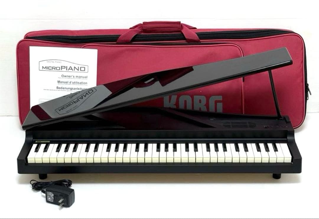 使用少なく美品♪ KORG MICROPIANO マイクロピアノ Amazon | KORG MICROPIANO マイクロピアノ ミニ鍵盤61鍵 レッド 61曲の