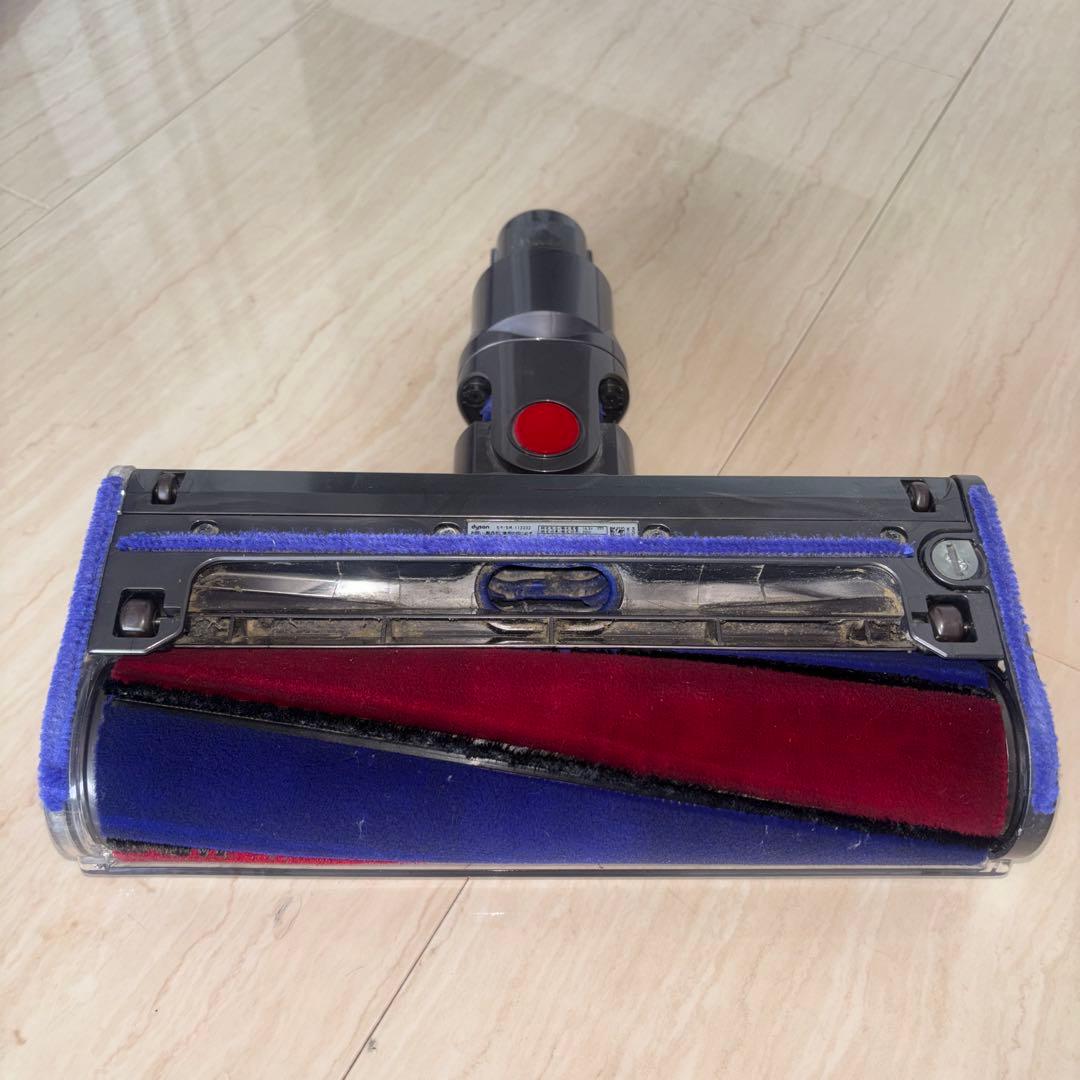 Dyson v7 fluffy SV11 ダイソン 動作品 蛇腹交換済 充電器付 - メルカリ