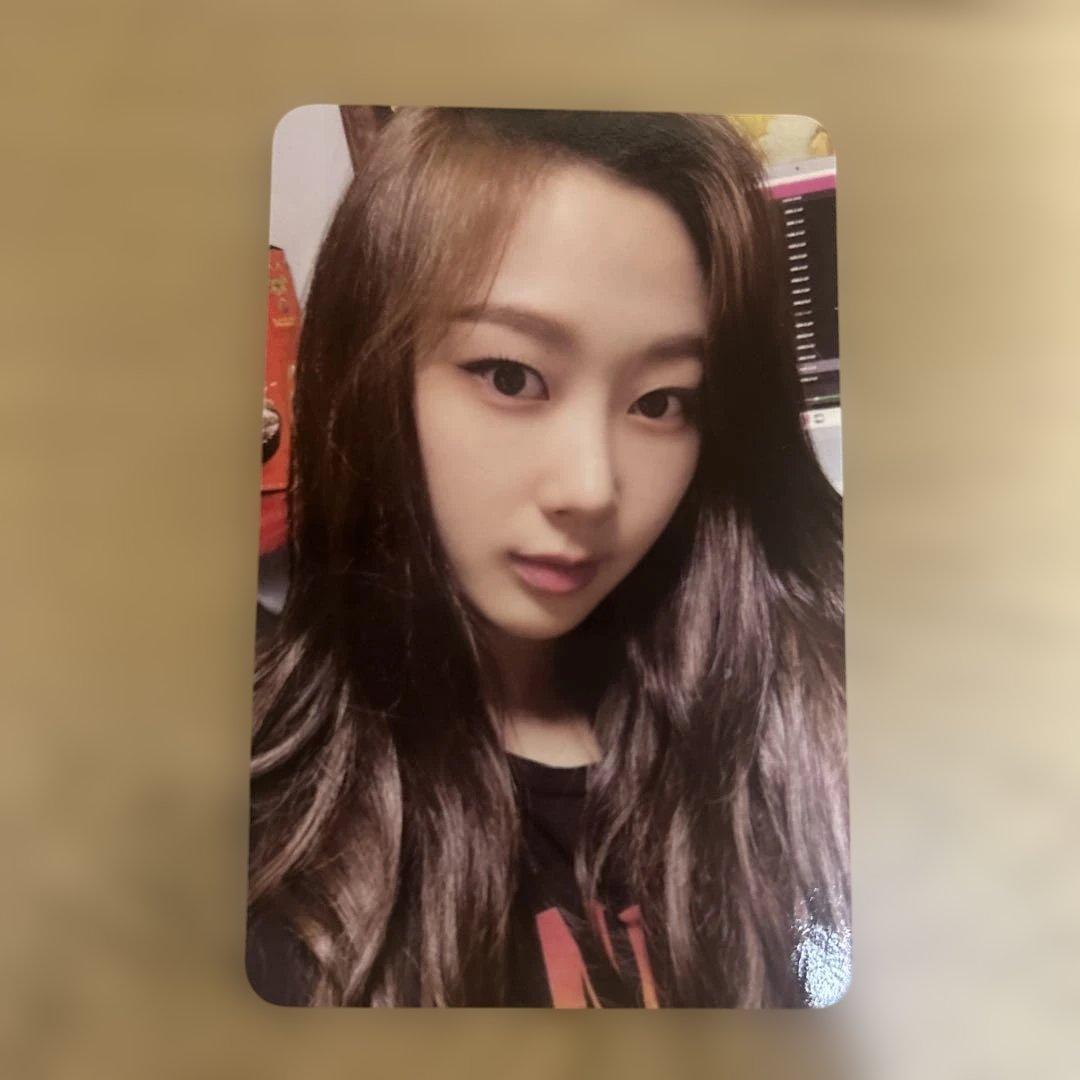 aespa 公式トレカ 2枚セットジゼル サイン入り - メルカリ