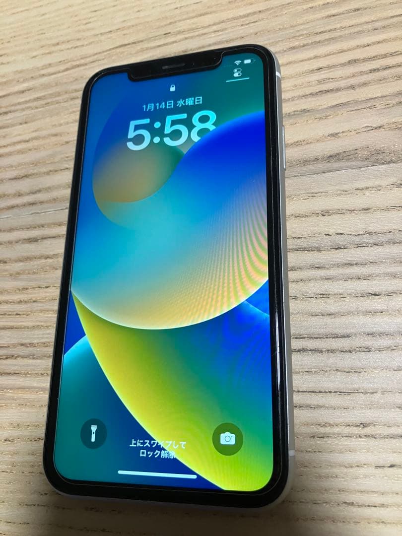 iPhone XR 64GB ホワイト｜SIMロックなし｜初期化済｜動作品｜ iPhone XR iPhoneXR 64GB ホワイト docomo SIMロック解除済み