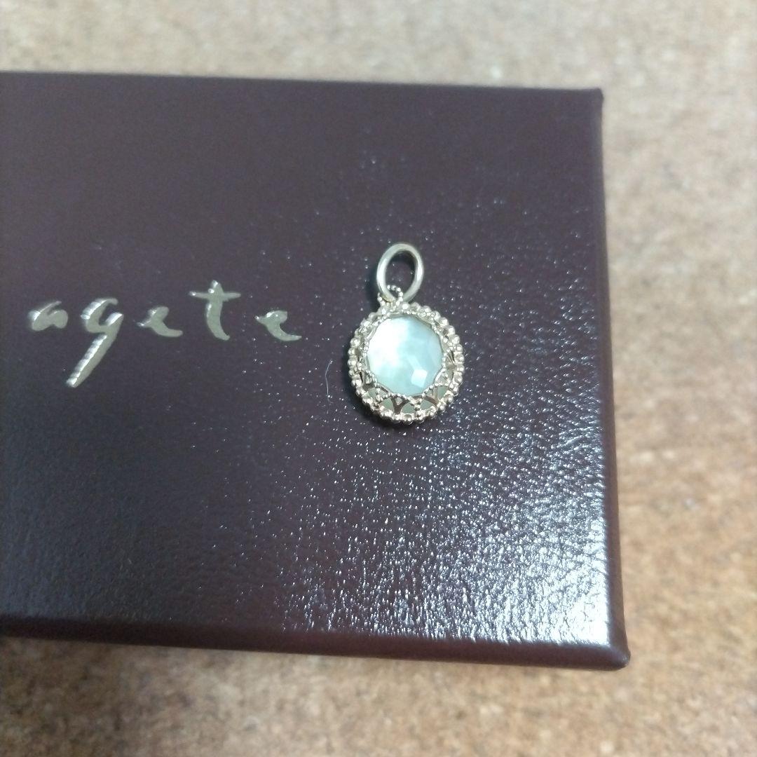 agete アガット K10クォーツ/シェル チャーム 白蝶貝 ネックレストップ