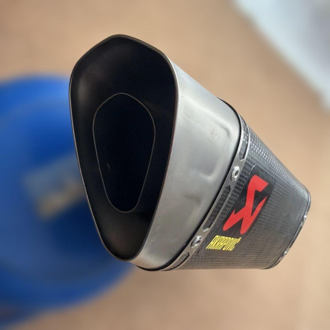 おかたろう様専用BMW F900XR アクラボビッチ カーボンマフラー - メルカリ