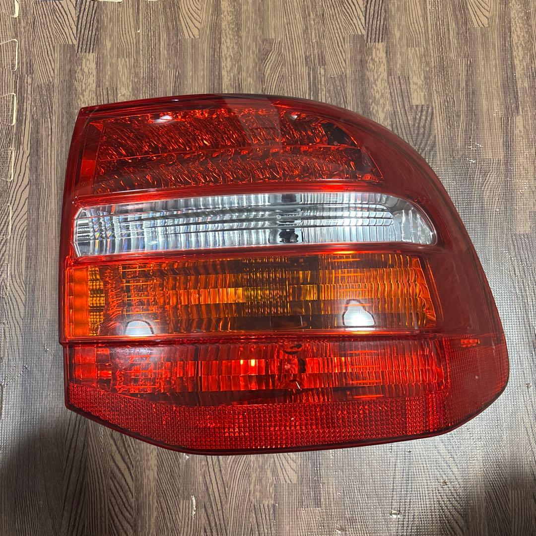 【やまお】ポルシェ カイエン 957 テールランプ 楽天市場】ポルシェ カイエン 9PA 後期 957 (2006年-2010年) メッキ