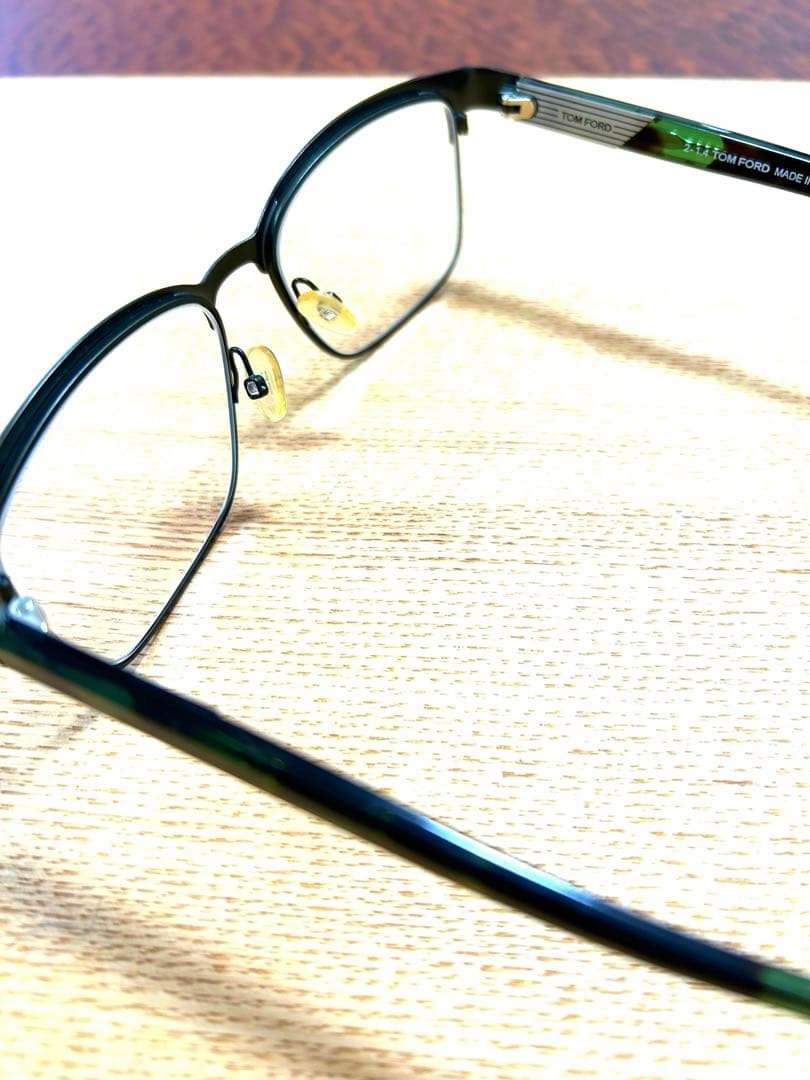 お正月セール‼️【定価5.8万円】TOMFORDTF5323メガネ(度あり) - メルカリ