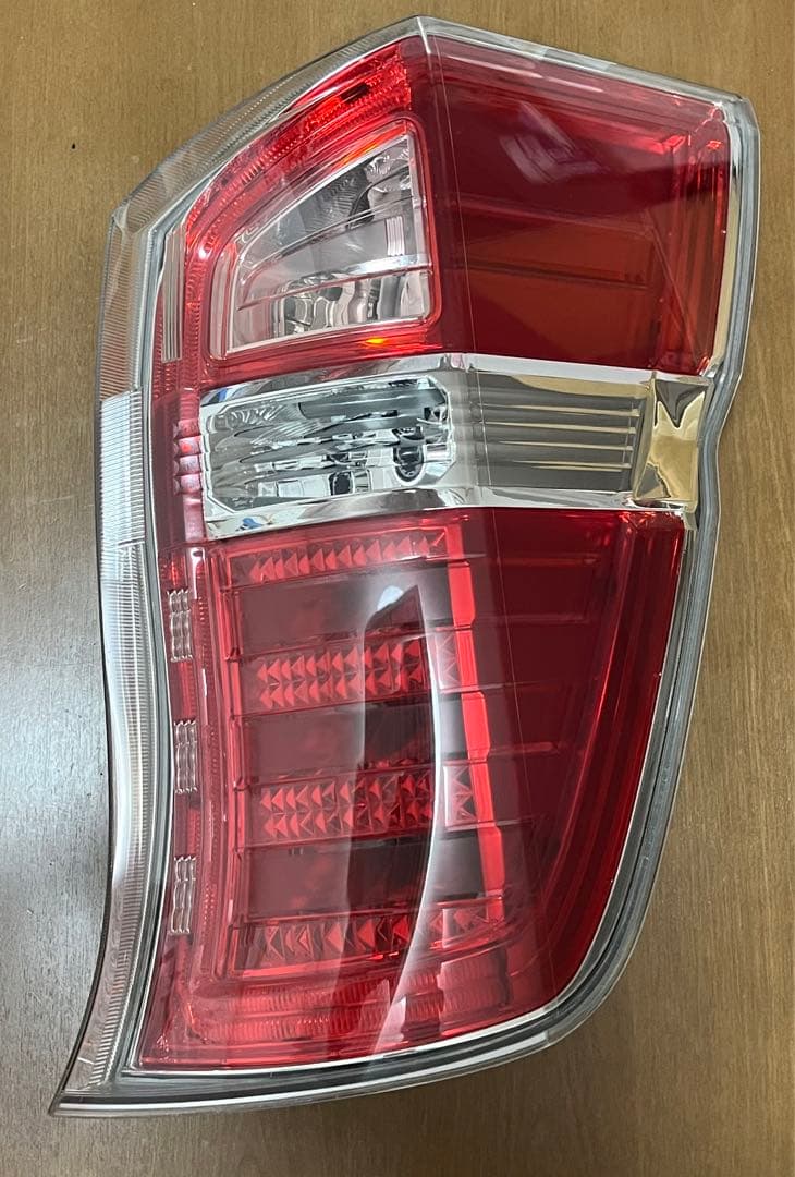 ステップワゴンRK 後期テールランプ RK1 - メルカリ