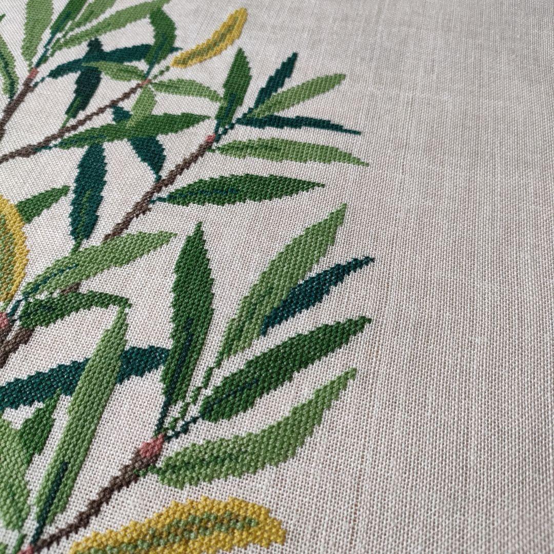 《完成品》フレメ 枝垂れ柳 クロスステッチ