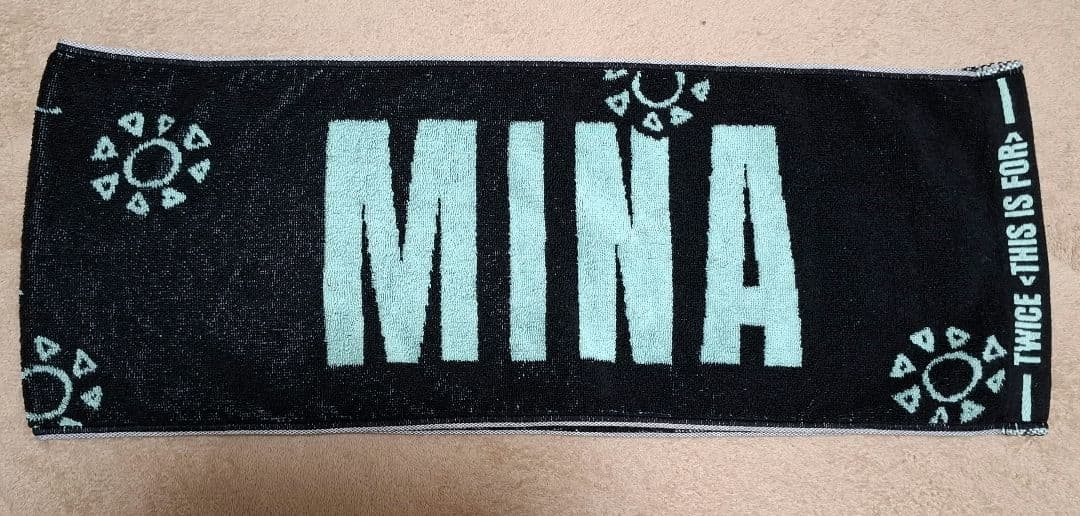 TWICE THIS IS FOR マフラータオル ミナmina グッズ - メルカリ
