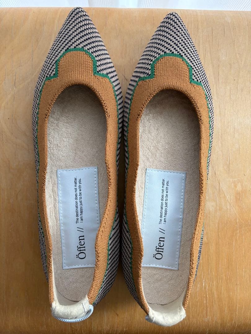 新品】Öffen pointed-CROWNPサイズ39 - メルカリ