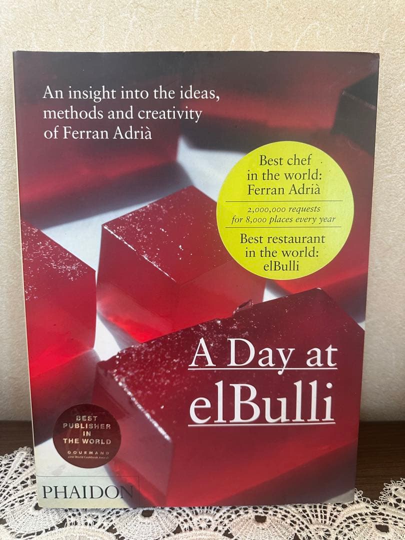 洋書　A Day at el Bulli フェラン　アドリア A Day at elbulli - Classic Edition: Adrià, Albert, Soler, Juli, El