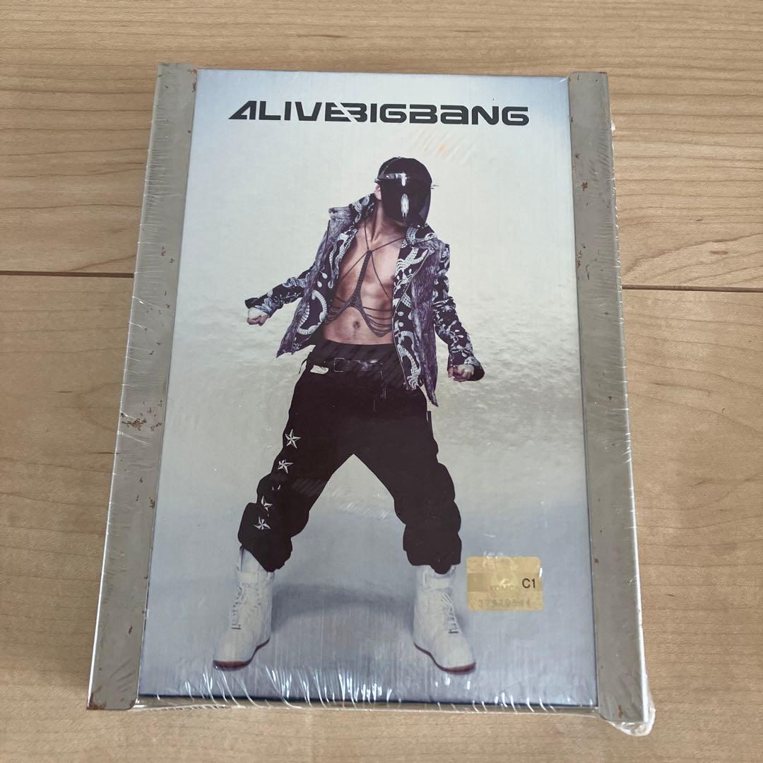 【新品未開封】韓国　SEUNGRI ALIVE スンリ CD トレカ 新品未開封】韓国 SEUNGRI ALIVE スンリ CD トレカ - メルカリ