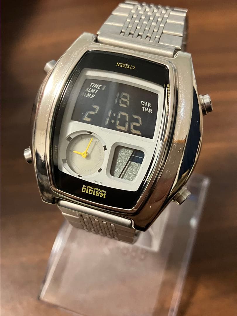 citizen independent アナデジ　稼働品 CITIZEN インディペンデント アナデジテンプ 稼働品 - メルカリ