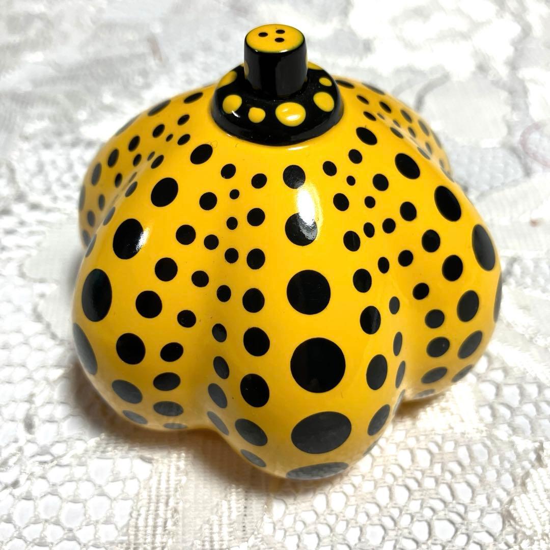 草間彌生　かぼちゃ　パンプキン　ぺーパーウェイト　オブジェ パンプキン ペーパーウェイト草間彌生 オブジェ 置物 YAYOI KUSAMA