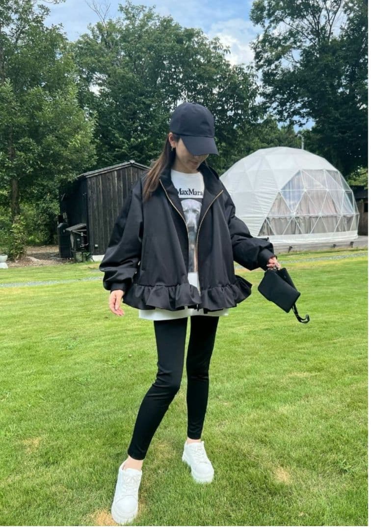 メゾンドドルチェ maison.de dolce ラッフルマウンテンパーカー - メルカリ