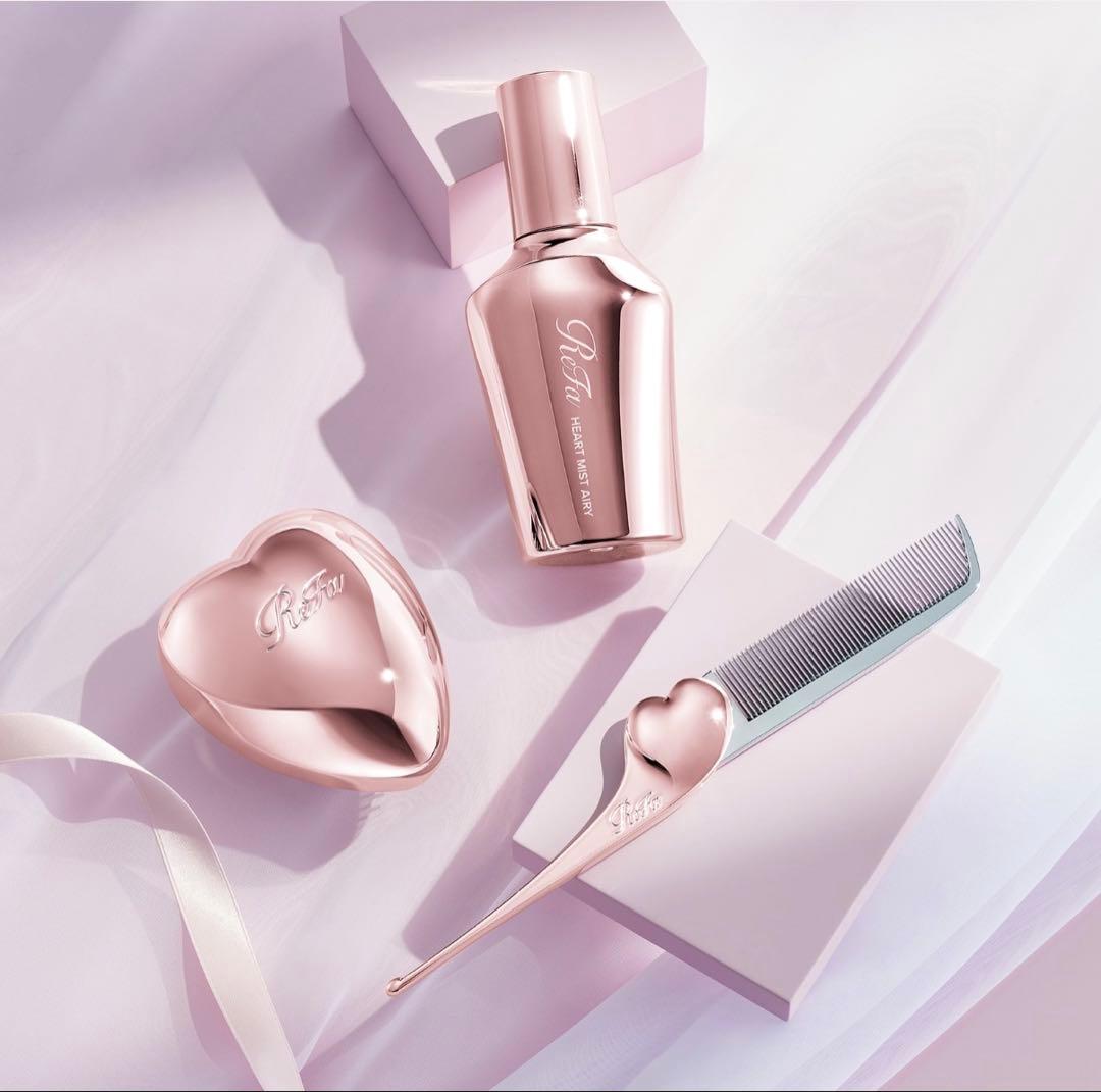 ReFaプレミアムラッピングセット SSリファハートブラシ+ハートコーム+ミスト ReFaギフトラッピングセット SS】リファハンドタオル ＋ リファハート