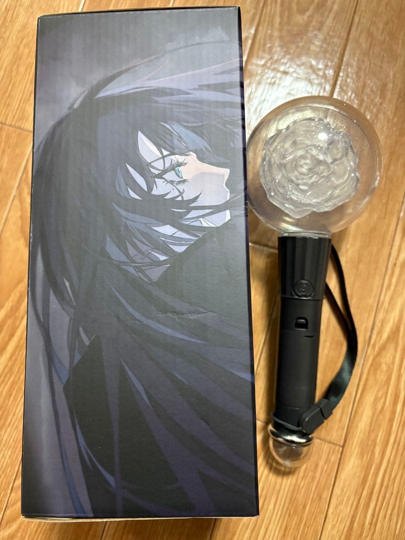 Ado マーズ ペンライト ブローチ ガチャセット