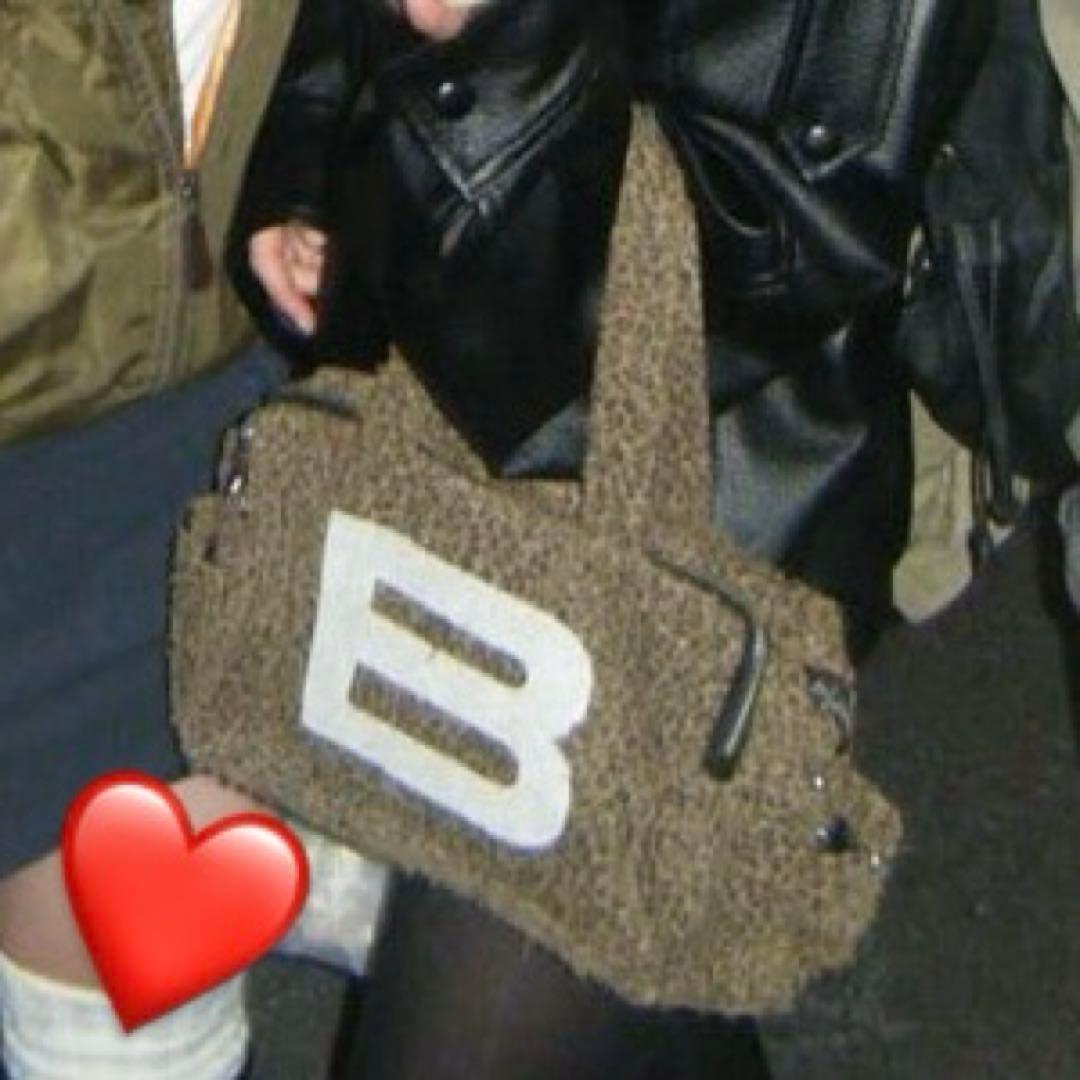 バッグ BEEDEN 1_b3cb491e-9b40-46e5-9a0d-