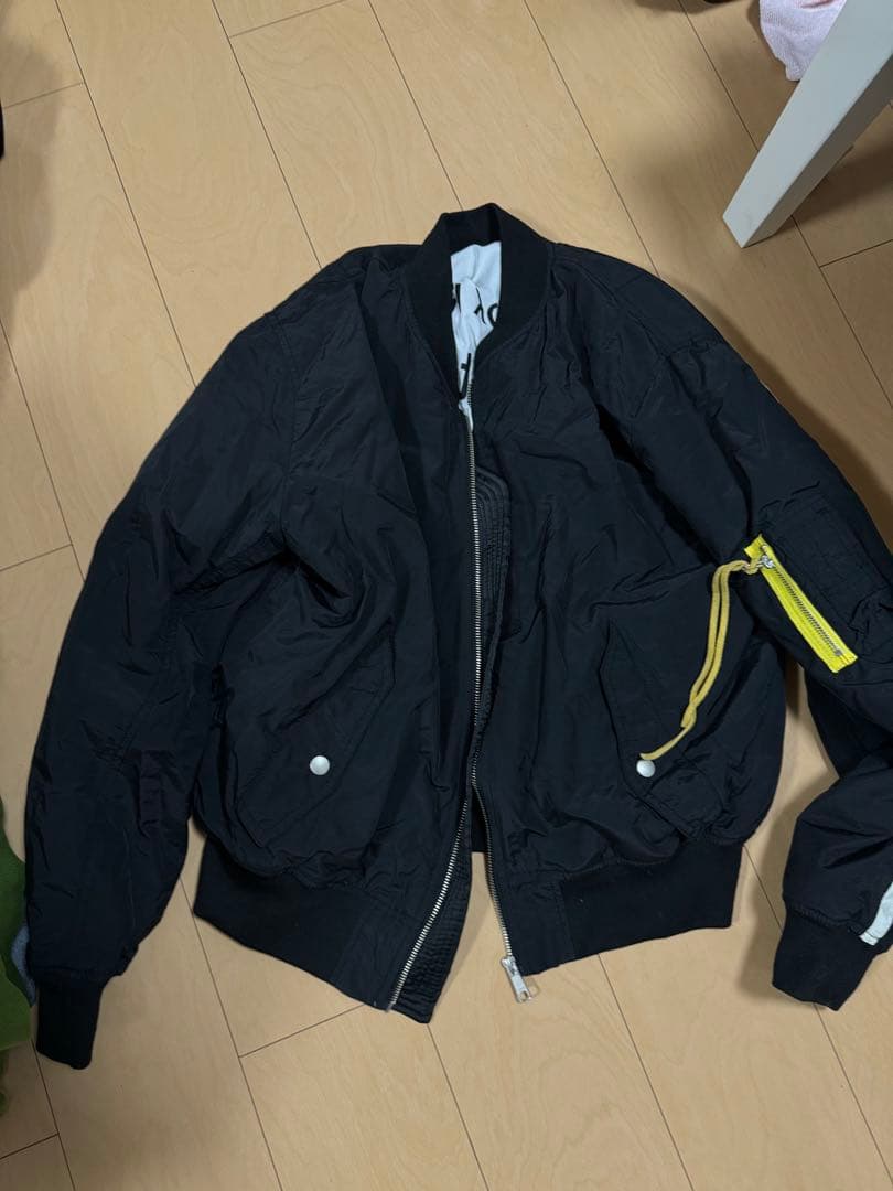 美品】ワンオク ONE OK ROCK ambitions ma-1 Mサイズ - メルカリ