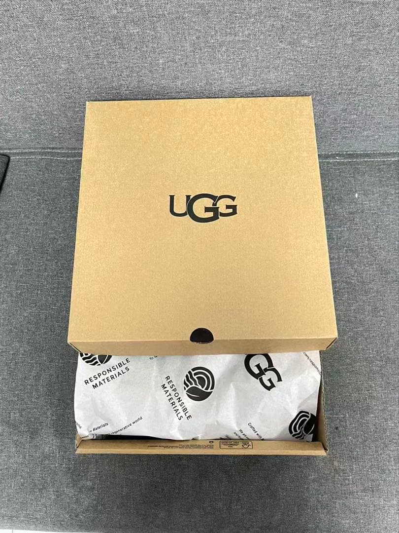 UGG レディース 厚底クラシックウルトラミニ 23.5cm #37 ベージュ