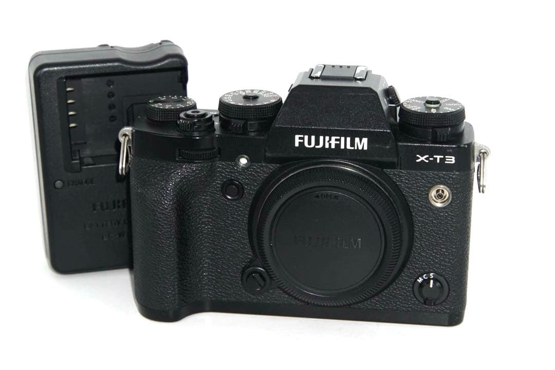 FUJIFILM X-T3 ブラック Amazon.com : Fujifilm X-T3 Mirrorless Digital Camera (Body Only