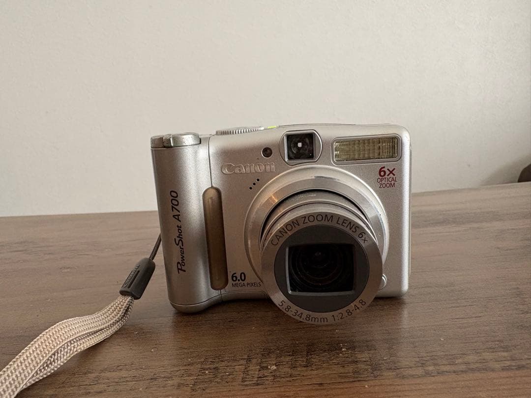Canon PowerShot A700 6MP 6倍ズーム 動作品 - メルカリ