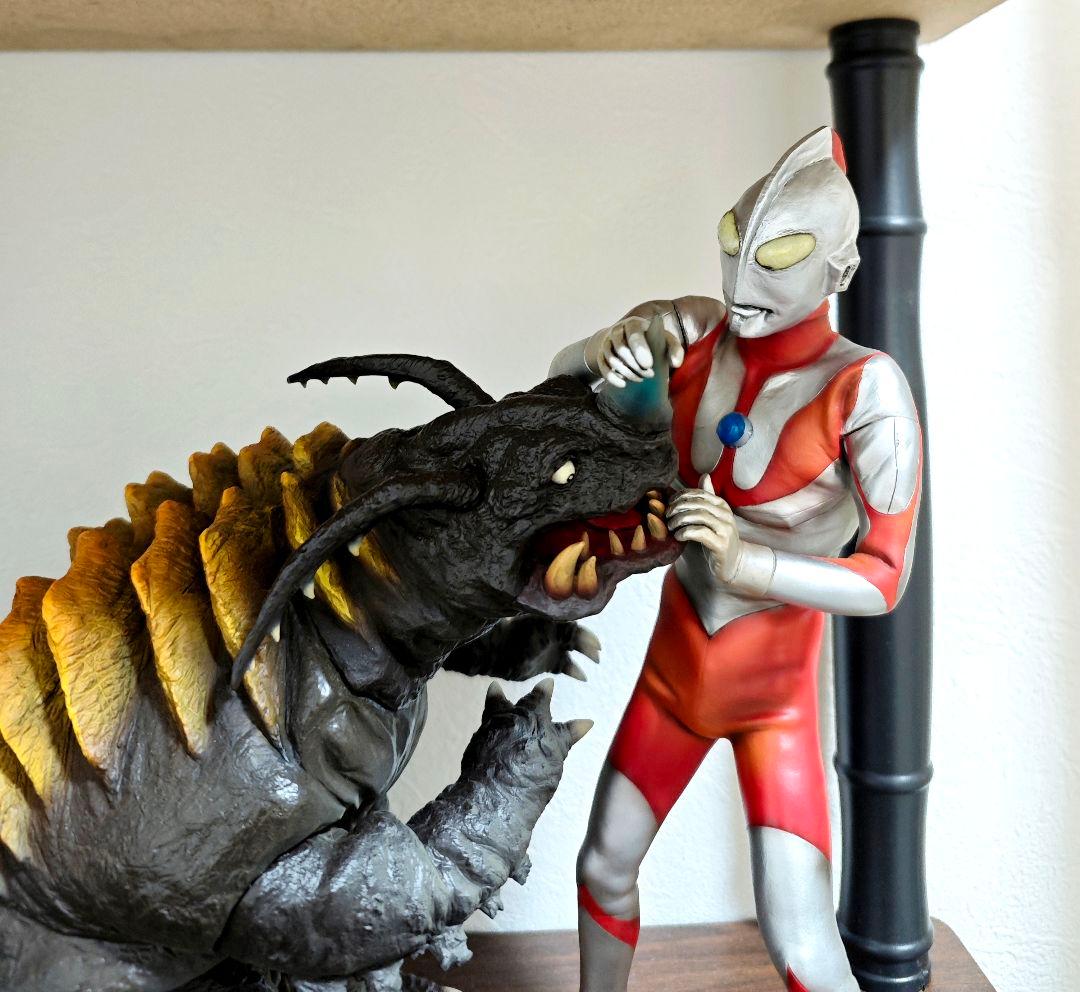 CCP1/6特撮シリーズ ウルトラマンVSネロンガ 対決セット SHOP.CCP.JP / 1/6特撮シリーズ ウルトラマン（Aタイプ）対ネロンガ