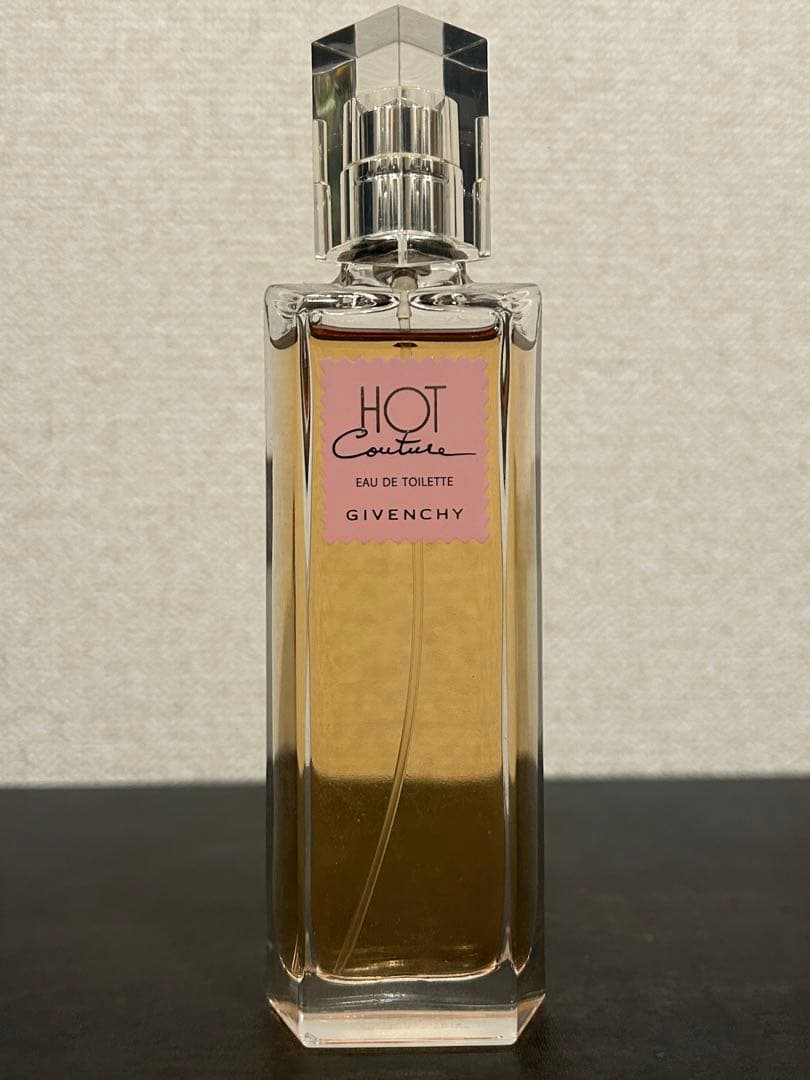 GIVENCHY HOT Couture 100ml 香水 Hot Couture - Eau de parfum floral, fruity, spicy | Givenchy Beauty