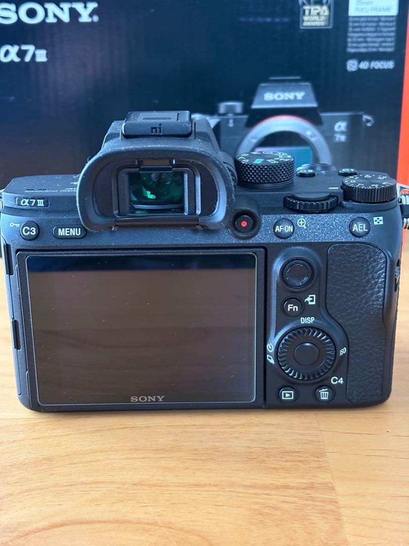 SONY α7Ⅲ ボディ ILCE-7M3 美品 【シャッター数8300回】 - メルカリ